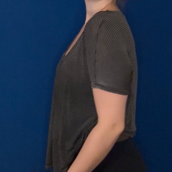 Brandy Melville Dark Grey Striped Top, One Size - Picture 3 of 5